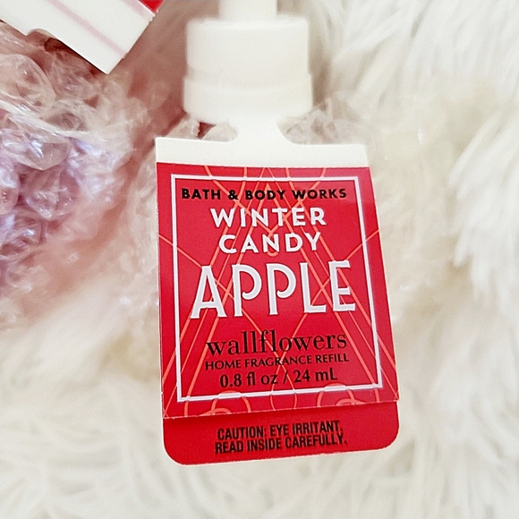 Refill pack of 2 bath and body works Winter candy Apple wallflowers - Picture 5 of 5